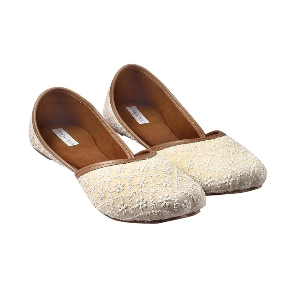 Miraya Impex Women Punjabi Embroidery Jutti with Beautiful Design